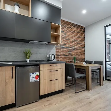 Apartment стильная с балконом на 5 фонтана Odesa