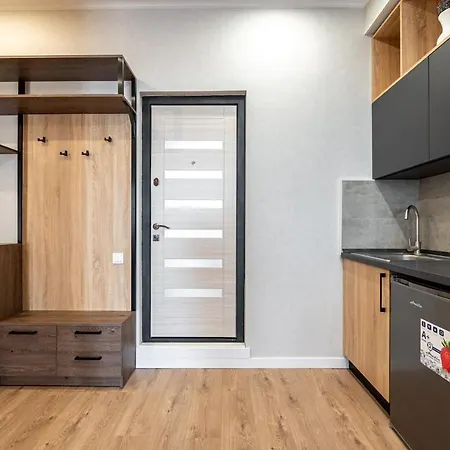 Атмосферні 4 Квартирина Поряд, 5 Станція Фонтану, З Власним Балконом Fainorent *