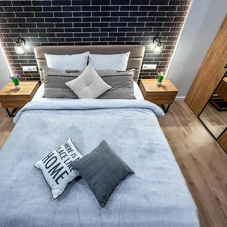 Атмосферні 4 Квартирина Поряд, 5 Станція Фонтану, З Власним Балконом Fainorent Apartment