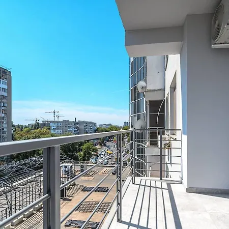 Apartment Атмосферні 4 Квартирина Поряд, 5 Станція Фонтану, З Власним Балконом Fainorent