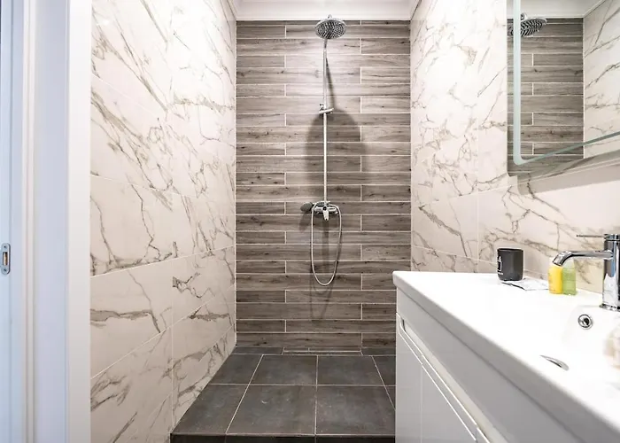 стильная с балконом на 5 фонтана Odessa