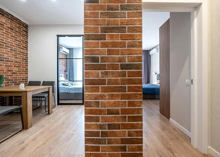 Appartement стильная с балконом на 5 фонтана