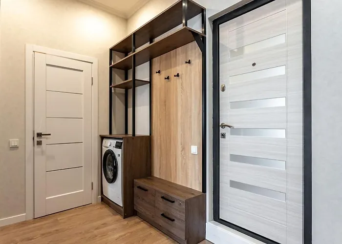 Appartement стильная с балконом на 5 фонтана *