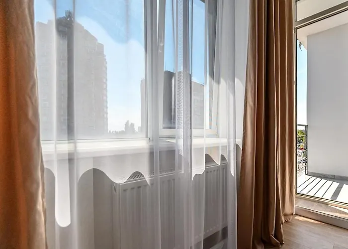 Appartement стильная с балконом на 5 фонтана Odessa