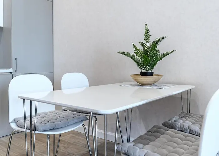 стильная с балконом на 5 фонтана *